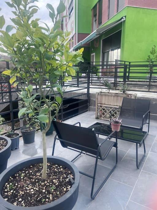 Appartement Deluxe Flat With Garden_Tirana Extérieur photo